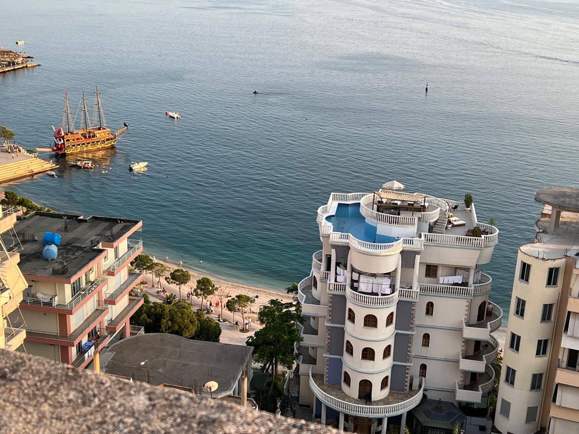 Sunny 3 Apartamento Sarandë